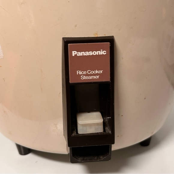 Panasonic Rice Cooker Steamer - Picture 2 of 11
